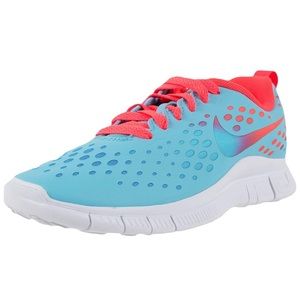 Nike Free Express Sneakers